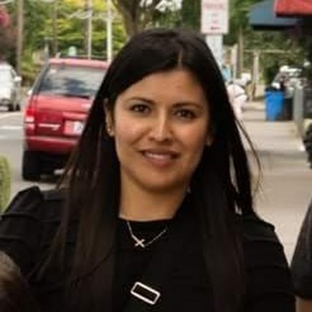 Meet your Posher, Mireya